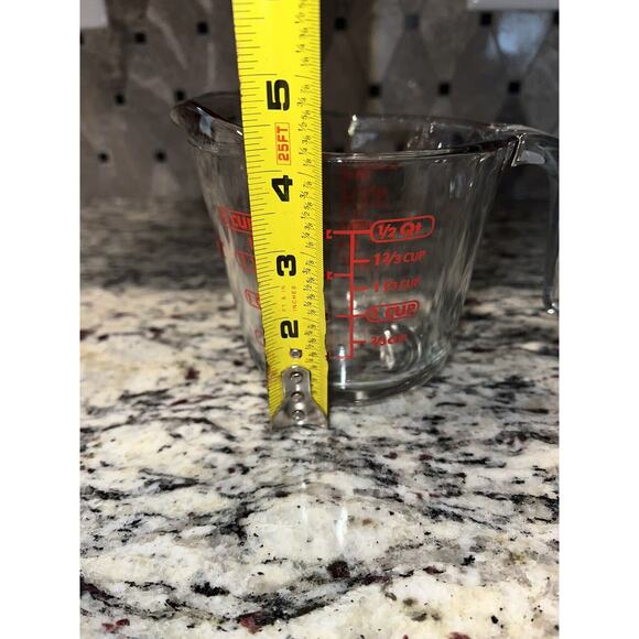 Anchor Hocking Measuring Cup Glass 2-Cup Red Lettering Hook Handle USA - Picture 2 of 6